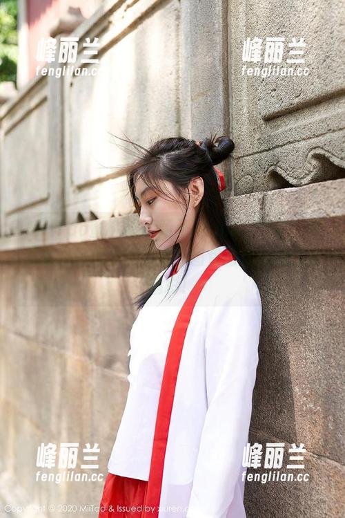 MiiTao蜜桃社 - 陌子Mandy镂空：用无圣光挑战你的审美，图包比你想得还要精彩！