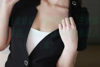 MyGirl美媛馆 – 原图曝光！王馨瑶最新比基尼单品，哎呀，这身材简直让人流口水！
