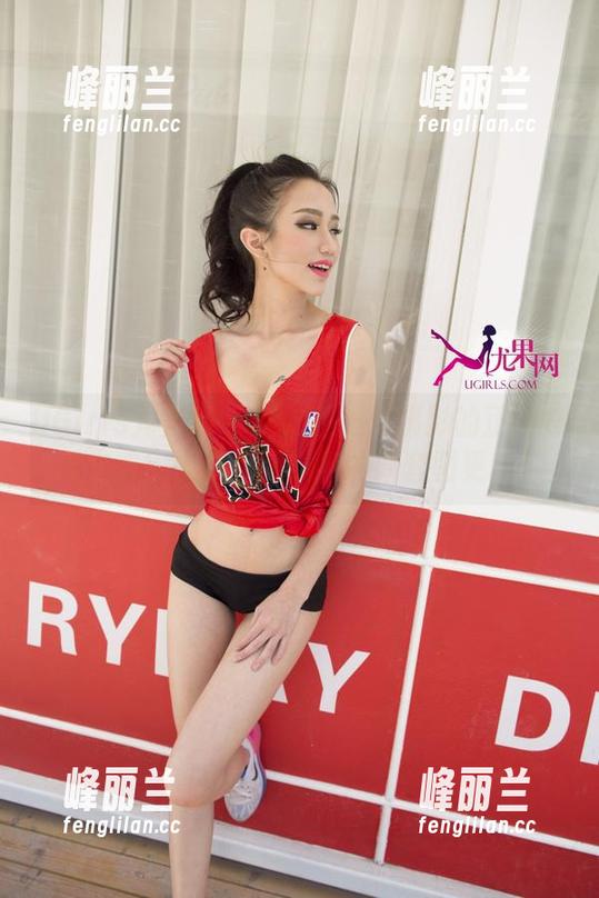 UGirls尤果网 - 这才是户外摄影的正确打开方式！快来看郭婉祈的新套图更新！