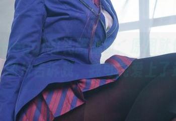 被Vinnegal的礼服圈粉：原图就像走进了梦，图片告诉我，我可能爱上了这梦！