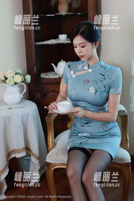 Xiuren秀人网 - 最新力作！兔子NINA修女的作品集，谁说修女不能大放光彩？