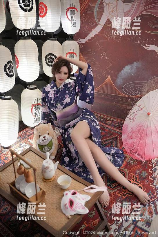 Xiuren秀人网 - 小薯条nienie新作来袭！私拍“美脚”套图，看起来像是刚出油的薯条。