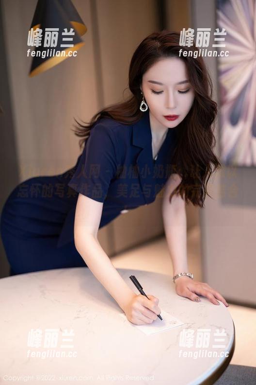 Xiuren秀人网-柚柚小奶瓶 Xiuren秀人网 - 柚柚小奶瓶:让人难以忘怀的写真作品,美足与魅力的完美结合!
