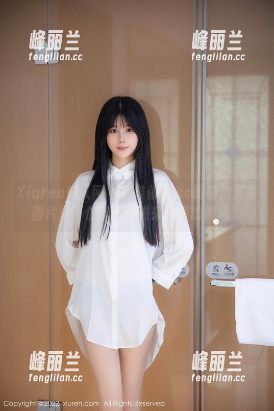 Xiuren秀人网 - 赵惟依coco眼镜：那些图片里，仿佛有她进来一瞬的微风！