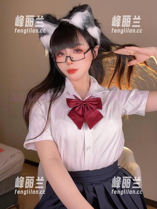 九言从不咕咕秘书免费照片，感觉一瞬间被温柔包围了！