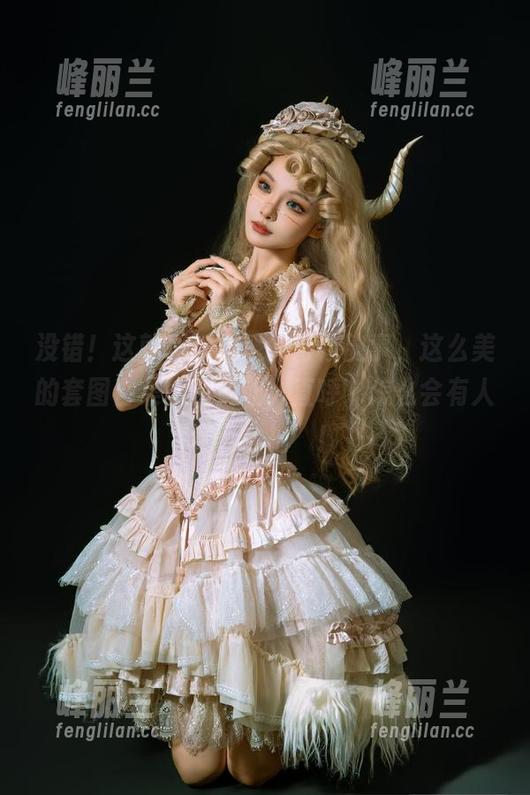 没错！这就是云溪溪的青楼韵事，这么美的套图合集，真是让人直呼‘怎么会有人这么会拍’！