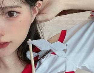 这就是倦倦喵的死库水cos？下载了又想再下载，真是个循环！