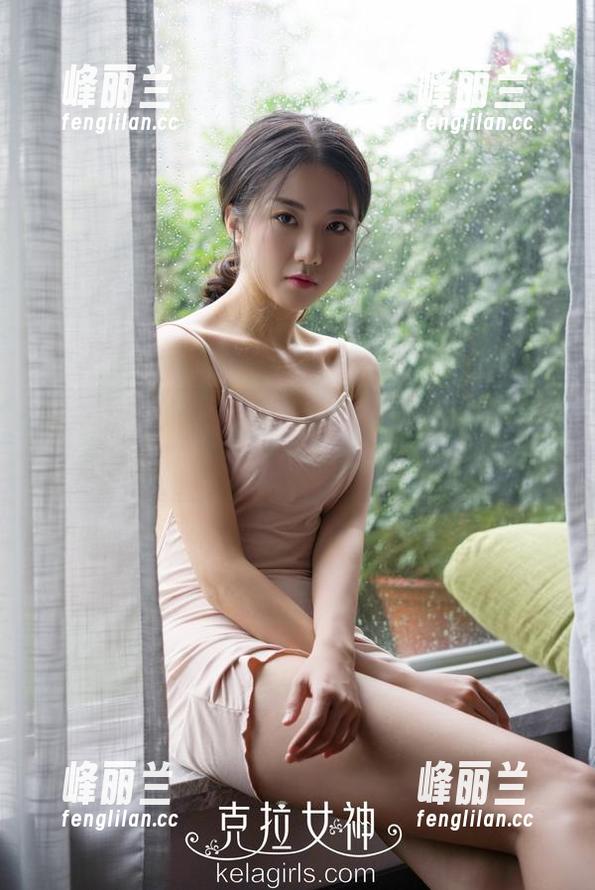 克拉女神 - 宋智珍婚纱图集：当我看到这些美图时，单身的我默默捂脸！