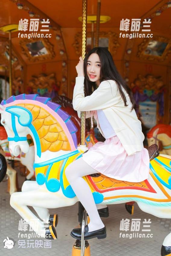 一言不合，兔玩映画就让你免费下载女仆白丝，真的是轻松愉快喽。