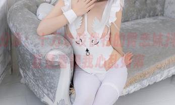 原图分享：十万珍吱伏特的臀恋妹抖，简直是看得我心乱如麻