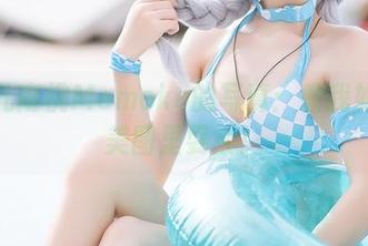 女孩儿南桃Momoko的写真：看我如何在美图里耍宝！