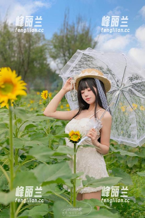 咬一口兔娘的菲奇子女仆，免费的原图让人心动，但还嫌不够！