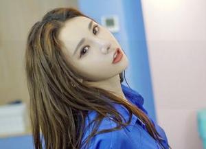 嗲囡囡 – 女王范儿，陈雅漫VICKY的写真图集竟让人心动不已！