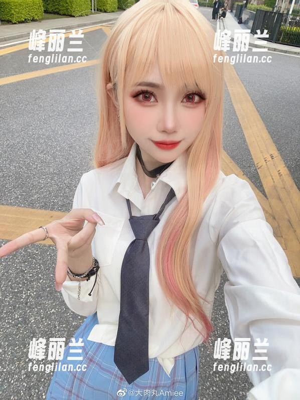 大肉丸Amiee的白衬衫原图合集——谁能想到白衬衫也能这么撩？