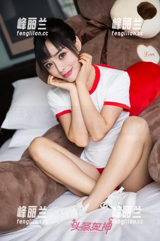 头条女神 - 御姐琳琳的图库：快来看看我心跳加速的作品！