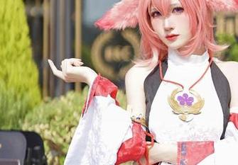 妖君白研的夏日梦：原图如夏风，套图却让人发烫