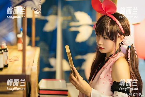 在小仓千代w的图库里迷失：24年fantia写真合集让人直呼过瘾！
