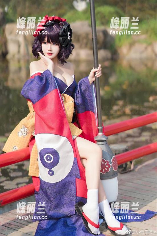 小仓千代w的浴室写真，图集里的光影玩得飞起，怎能错过？