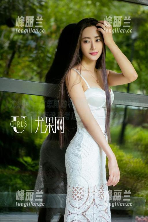 尤果网 - 孟思雨的礼服图集，真是让我想问：有没有考过衣服心理学？