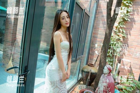 尤果网-杨果果 尤果网 - 当杨果果遇上豹纹:你绝对想不到的高清美图!