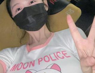 微密圈 – 分享左公子666的裸足魅力：小脚丫，大世界！