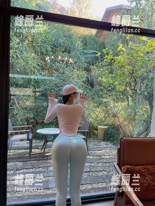 左公子666 微密圈 - 不要眨眼!左公子666的居家原图:这波操作简直刷新你的认知!