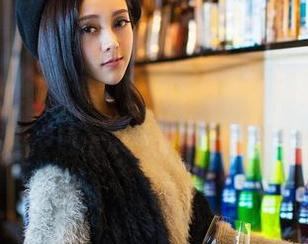 推女神 – 绮里嘉Ula的礼服，精选原图！噢，这种感觉好像看了恋爱电影！