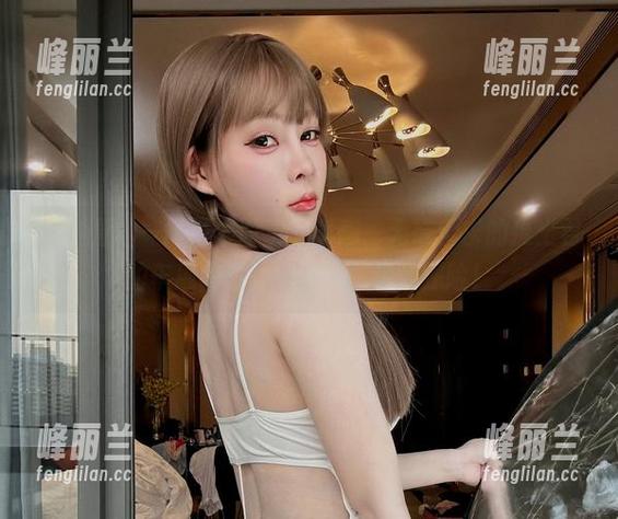 无欲无求的推土君 微密圈 - 一而再再而三的诱惑,无欲无求的推土君的车厢内白丝网盘合集等你探险!