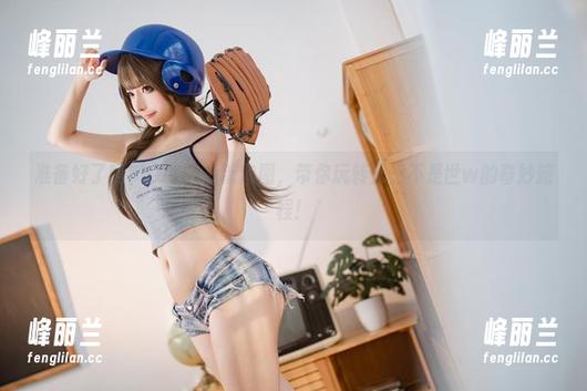 准备好了吗？LUNA最新套图，带你玩转是三不是世w的奇妙旅程！