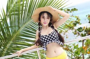 爱蜜社 – 刘奕宁Lynn的校园福利：图片总是那么青春，一不小心就心跳加速！