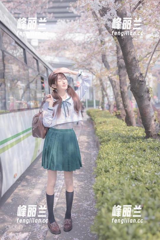 王羽杉泳装作品集：分享那种只想让人赞叹又有点小嫉妒的感觉！