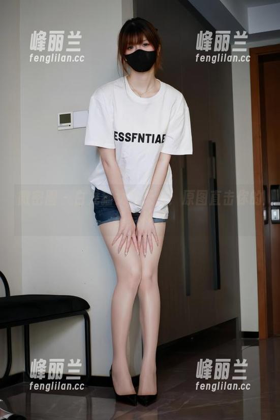 微密圈 - 白龙猫女在天台：原图直击你的视觉神经
