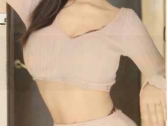 秀人网 – 恍若梦境的AngelaLee李玲：夏天作品让你忍不住想要掠影！