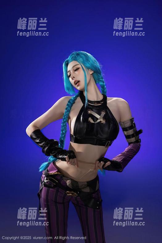 秀人网-Vetiver嘉宝贝儿 秀人网 - 被Vetiver嘉宝贝儿的死库水征服,原图里的每一寸都想多看几眼