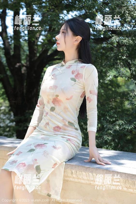 秀人网-安然anran 秀人网 - 当你观看安然anran的短裤,总会陷入一种莫名的思考,作品里的美感太让人迷醉了。