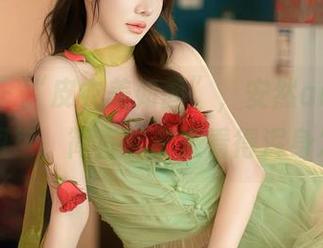 秀人网 – “皮衣美如画”，安然anran的免费图包，简直能把人看得浑身发热！