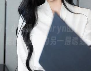 秀人网 – 小狐狸Kathryn的美脚作品，是原图之外的另一层诱惑