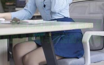 秀人网 – 小逗逗的妹妹：美图分享背后，难道真的是素颜与侧脸的完美结合？