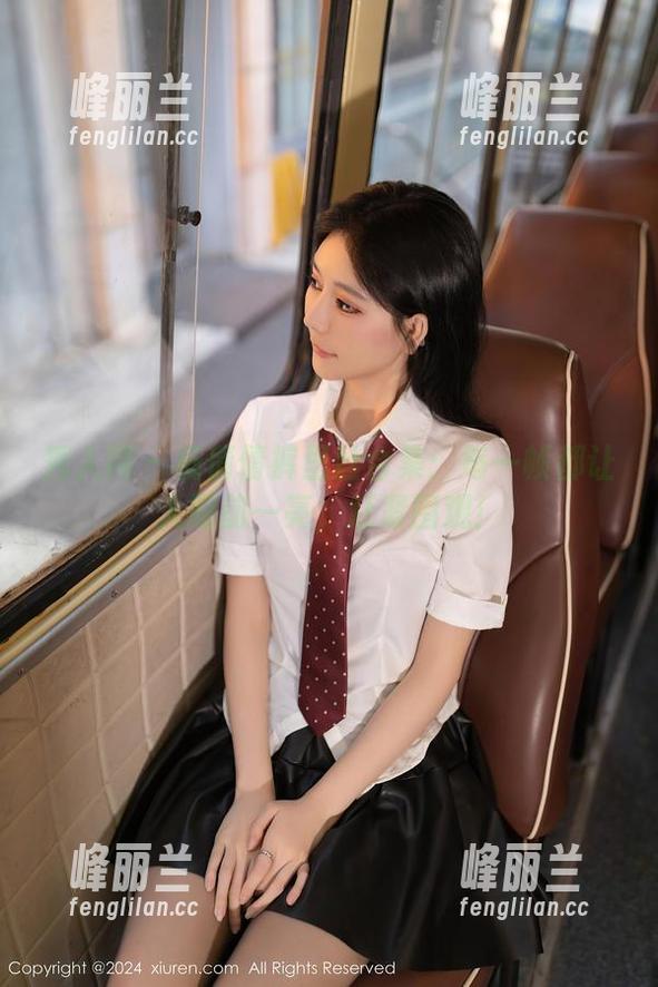 秀人网 - 杨倩倩裤里丝合集：每一帧都让人眼前一亮，赶紧围观！