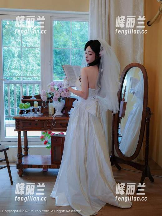 秀人网 - 一波杨晨晨美腿黑丝美图，谁能拒绝这样的诱惑呢？