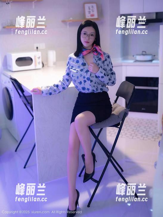 秀人网 - 梦然同学与她的空姐美图更新，竟然也能让我想起那场未果的航程！