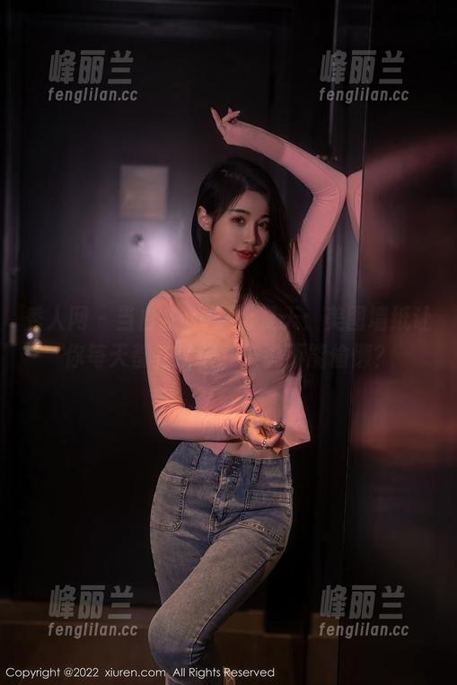 秀人网 - 当白芷yy遇上夏天：美图墙纸让你每天都在度假，谁说不能偷懒？