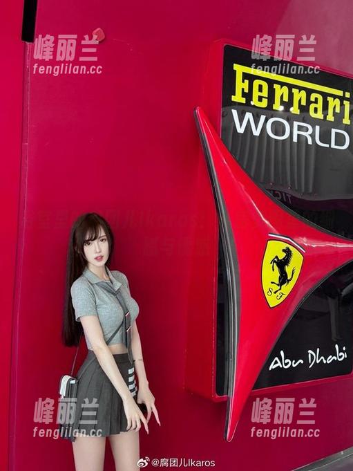 浴室里的腐团儿Ikaros：私房美图里的细腻与诱惑