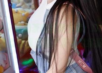 蜜桃社 – E杯奶茶的红裙全套：OMG，图片里的气氛让我想起了夏天的缤纷果汁！