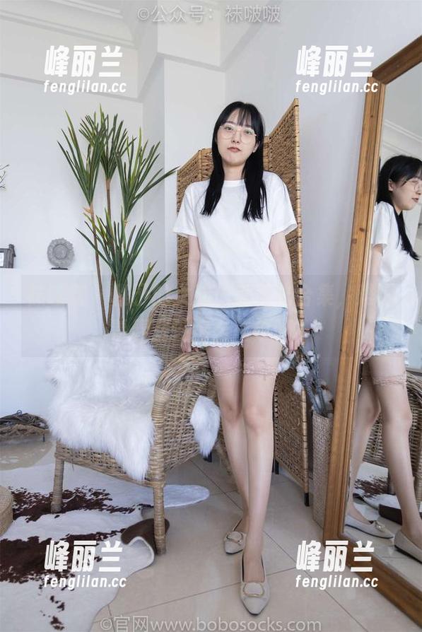 袜啵啵 - 稚予的女孩：无圣光合集，难道青春就该这么简单吗？