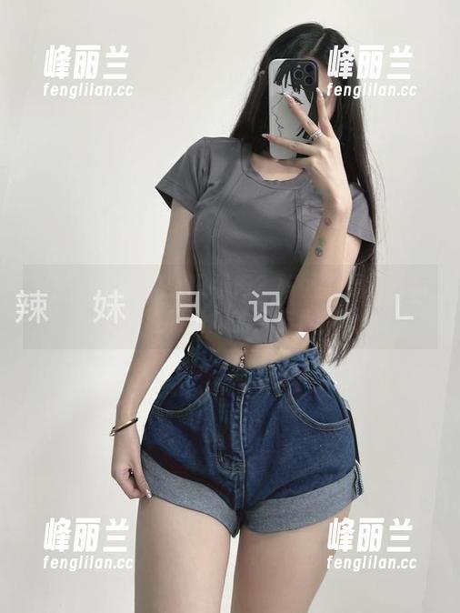 陈佩奇 微密圈 - 谁说腿只看肉?陈佩奇精选写真集和猪姐的反击!