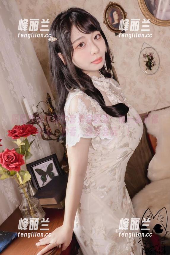 陌陌咕咕咕的全套爱宕图集：每一张都像在说‘你看，我多会玩’！