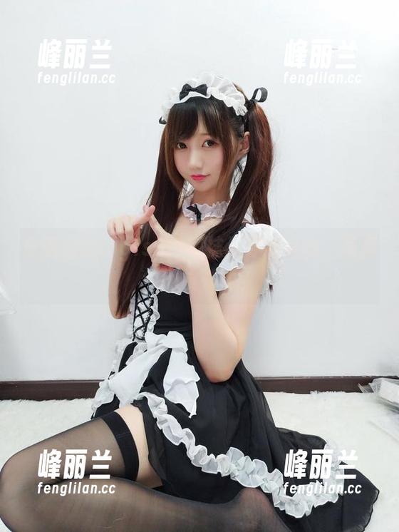 在魔物喵nigisa的网袜里寻找灵魂：写真中的桃花源？
